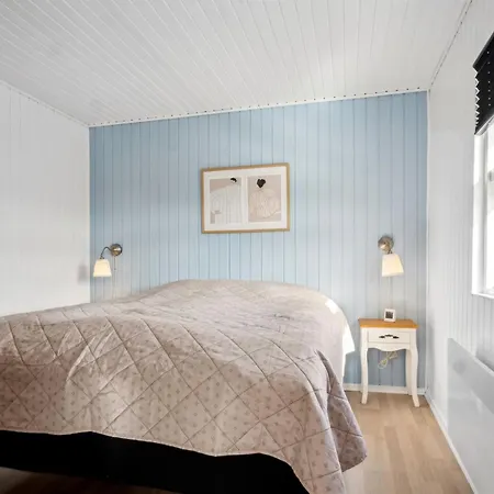Dom wakacyjny Dagh - 100m From The Sea By Interhome *