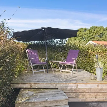 Dagh - 100m From The Sea By Interhome *