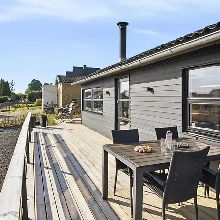 Dagh - 100m From The Sea By Interhome Sjolund