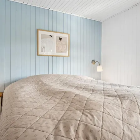 Dagh - 100m From The Sea By Interhome * Sjolund